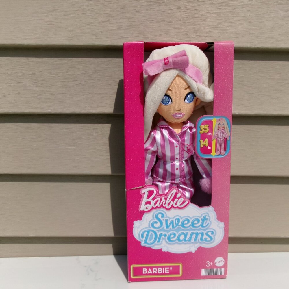 Barbie Sweet Dreams Barbie “Malibu” in Bedtime Outfit Sofl Plush Doll - Picture 6 of 8